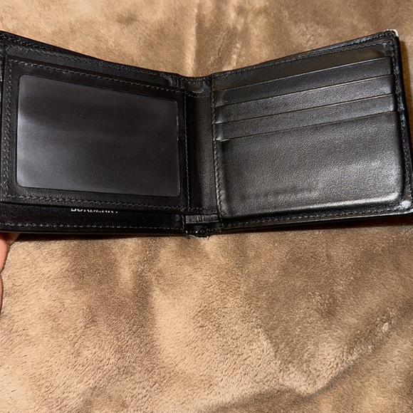 Burberry men’s wallet - Picture 4 of 6
